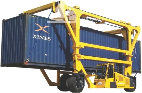 Combilift Straddle Carrier Combilift Straddle Carrier