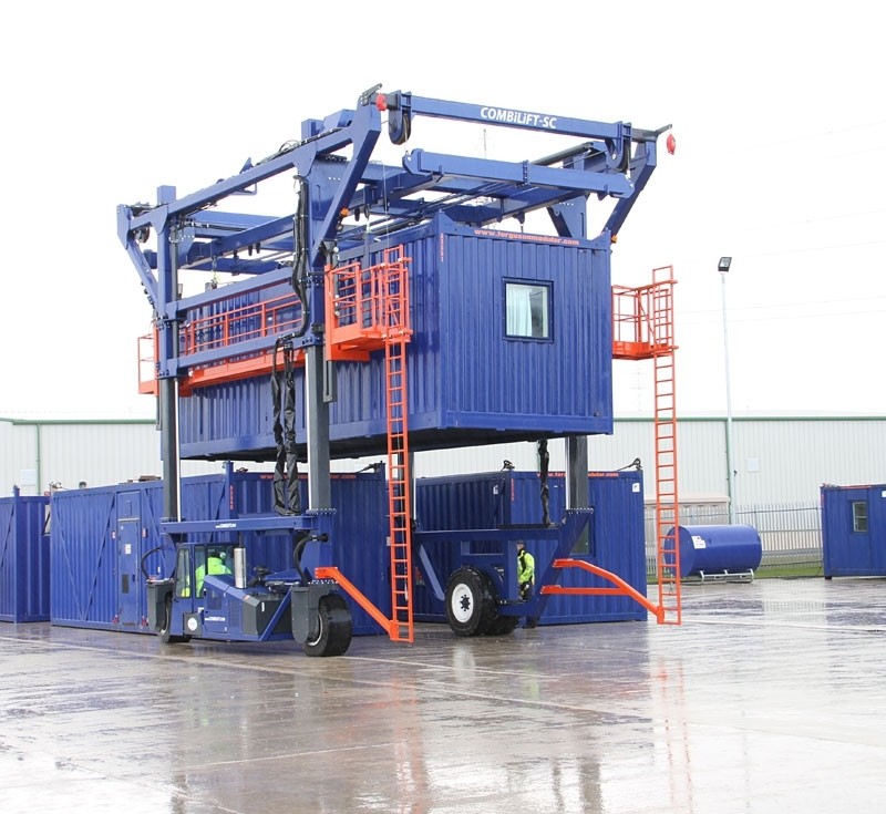 Combilift Straddle Carrier Combilift Straddle Carrier — изображение 11