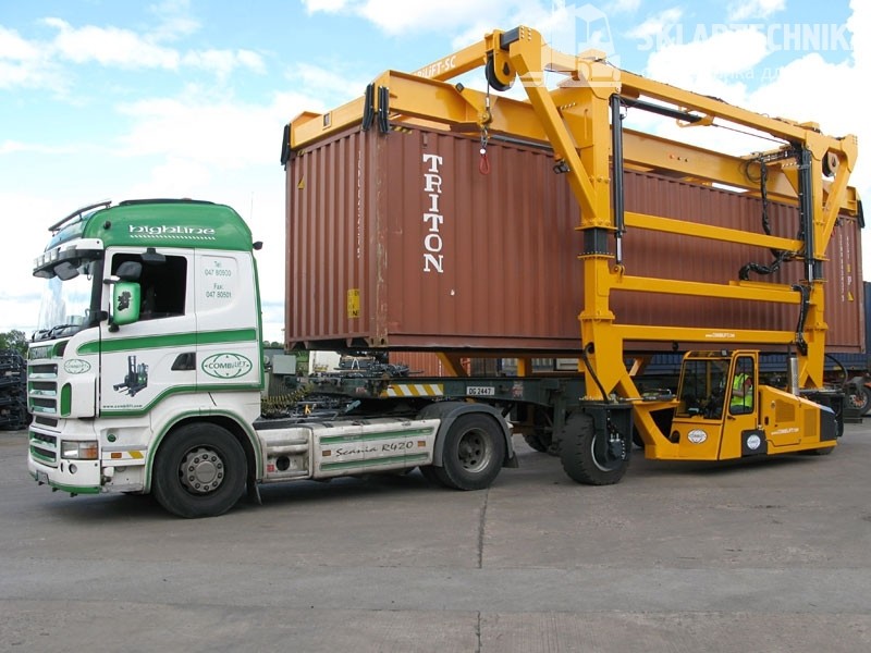 Combilift Straddle Carrier Combilift Straddle Carrier — изображение 5