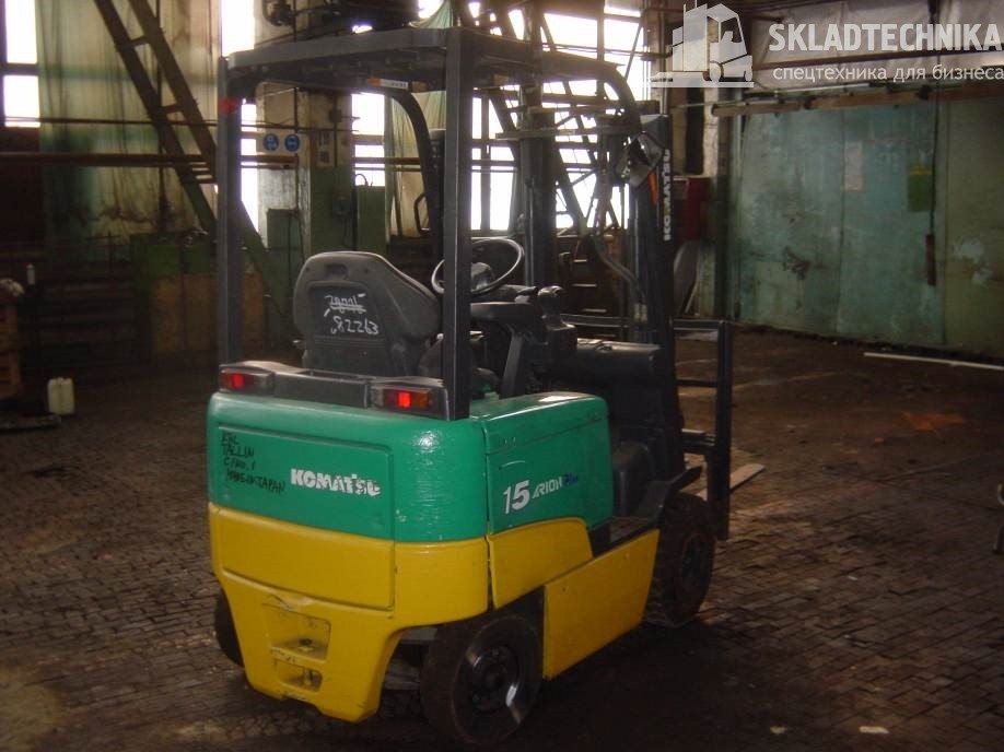 Погрузчик Komatsu FB15EX-11 (2003) Погрузчик Komatsu FB15EX-11 (2003)