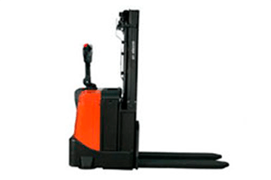 Kolman KTA15 вилочный погрузчик в аренду Kolman KTA15 вилочный погрузчик в аренду